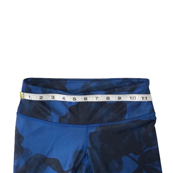 Lululemon Luxtreme Wunder Under Leggings Crops 2 - Picture 8 of 16